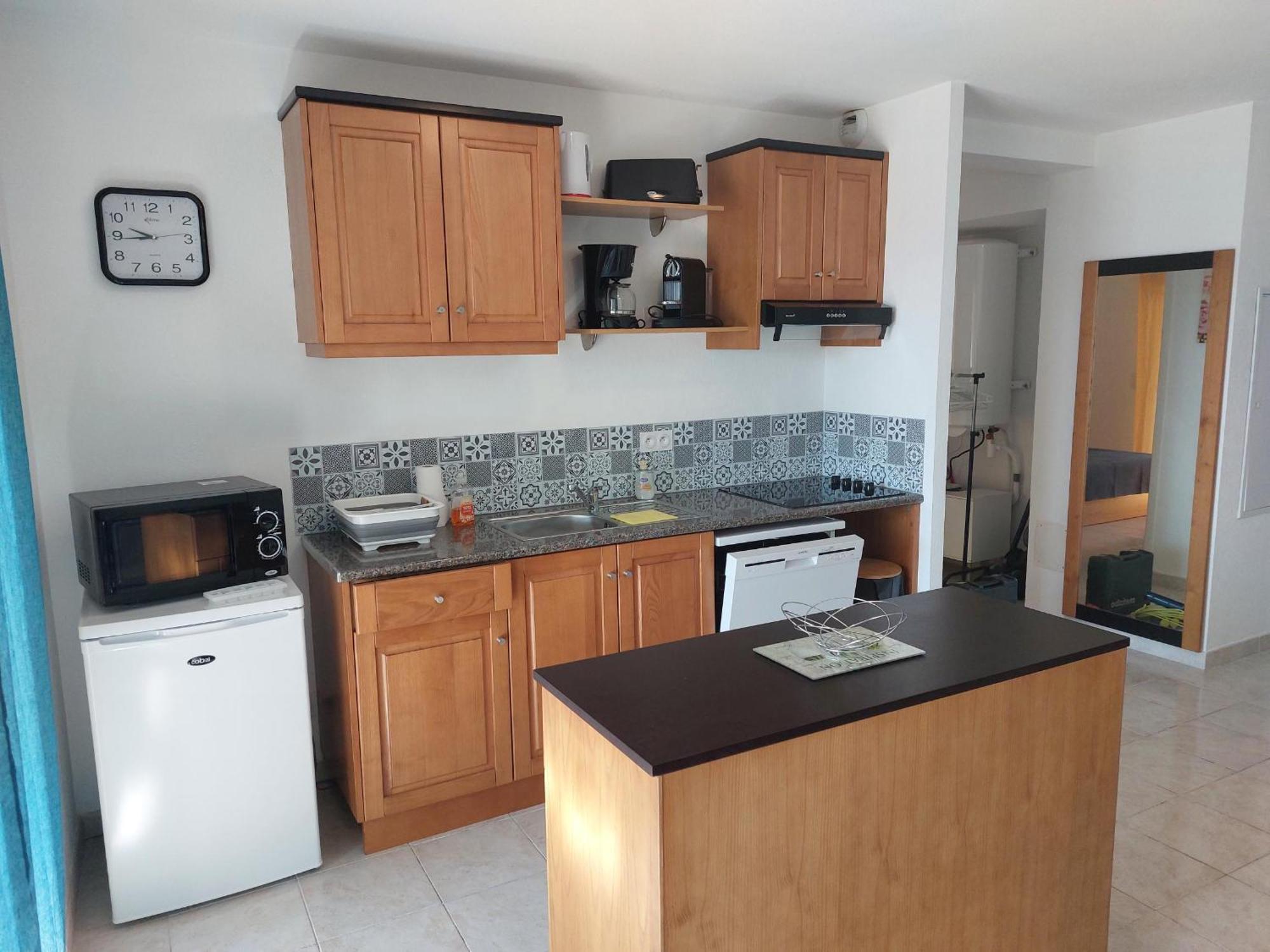 Nouvel Location D'Un Bel Appart T2 Climatise Et Meuble Au Rdch Avec Piscine Dans Residence Les Melody Санта-Мария-Погжио Экстерьер фото